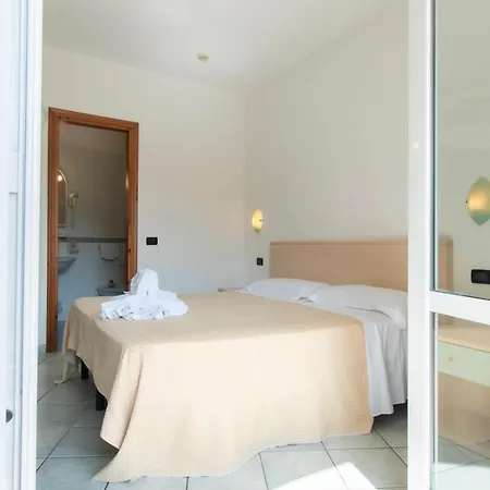 Hotel Victoria Park 3*